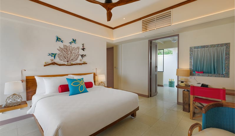 Lagoon Villa with Pool, Bedroom